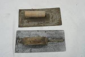 lot 310 image: Trowels (2ct) Cement Tools