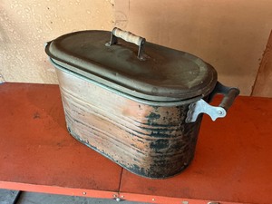 lot 87 image: Copper Boiler Wash Tub