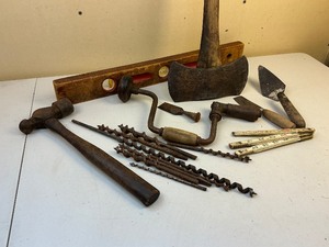lot 121 image: Antique Tool Lot