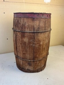 lot 131 image: Antique Nail Keg Barrel