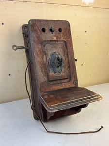 lot 133 image: Antique Wall Mount Telephone