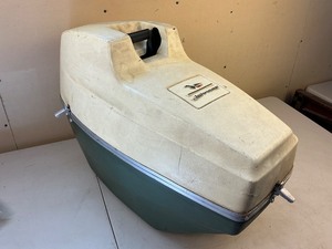 lot 156 image: Vintage 1967 Johnson Seahorse 3hp Folding Outboard Motor with Carring case