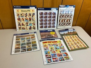 lot 46 image: Commemorative Stamp Collection