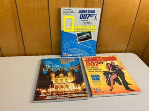 lot 33 image: James Bond 007 Role Playing in Her Majestys Secret Service Game Books