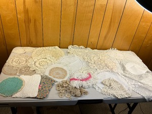 lot 234 image: Doily Lot