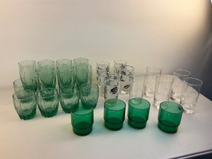 lot 265 image: Vintage Glass Tumbler Lot