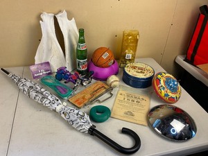 lot 292 image: Misc. Item Box Lot