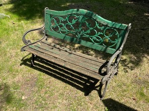 lot 183 image: Wood and cast Iron Bench