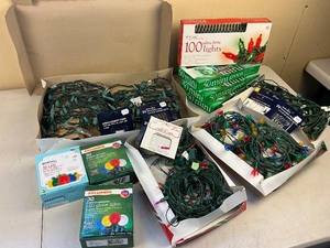 lot 296 image: Christmas Tree Lights Lot