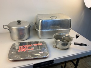 lot 272 image: Vintage Pot and Pan Lot