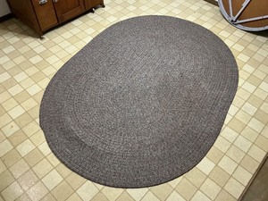 lot 282 image: Large Area Rug