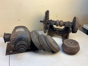 lot 159 image: Antique Bench Grinder and Grinding Wheels