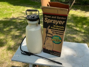 lot 193 image: Compressed Air Sprayer