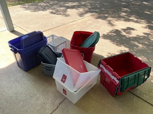 lot 199 image: Plastic Storage Container Lot