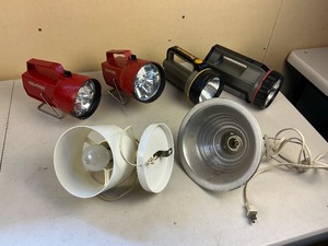 lot 286 image: Flashlight and Worklight Lot