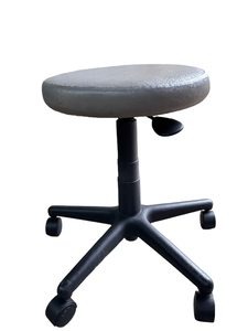 lot 7 image: Mobile Roller Height Adjustable Salon Tattoo Dental Stool Chair  Smooth Rolling Casters  Easy Height Adjustment Great Condition