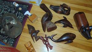 lot 34 image: Carved Wooden Animal Figures and Wooden Mask