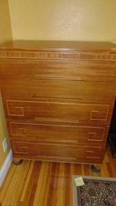 lot 59 image: MMC Chest (Does have a chip on the top on the back)