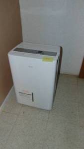 lot 92 image: Midea Dehumidifier