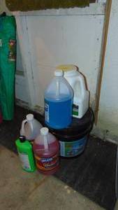 lot 105 image: Ice Salt, Window Cleaner and Other