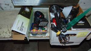 lot 112 image: Outdoor Lights and Flashlights