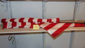 lot 118 image: 3- US Flags