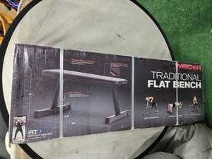 lot 16 image: Weider Flat Bench (NEW)