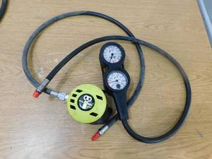 lot 21 image: Aqua Lung LX regulators with Oceanic pressure & depth gauge and compass