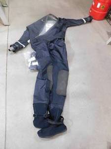 lot 39 image: Scuba Diving DUI Dry Suit w Gloves