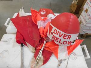 lot 53 image: Diving Markers Flag Lot
