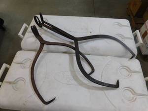 lot 56 image: (2) Vintage Tongs