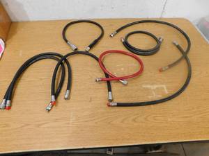 lot 94 image: Assorted lot of Air Supply Lines
