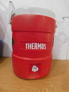 lot 38 image: 5 Gallon Thermos Water Jug