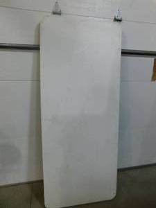 lot 50 image: 6 Lifetime Foldable Table