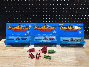 lot 15 image: ERTL Farm Machines