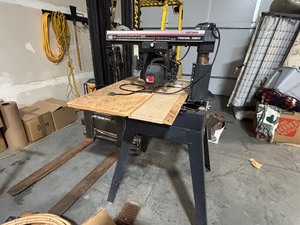 lot 57 image: Craftsman Radial Saw