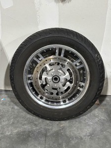 lot 84 image: Harley Davidson Tire and Wheel
