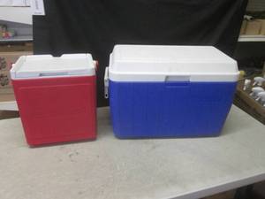 lot 73 image: (EW6) 2 Coleman Coolers - Red Party...