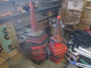 lot 74 image: (FS) 27 Traffic Cones - Different S...
