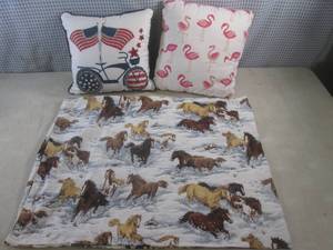 lot 126 image: (BS) 2 Small Throw Pillows and Hors...
