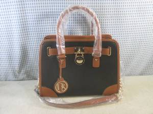 lot 157 image: (BSB) New Dasein Handbag...