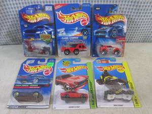 lot 160 image: (BSB) Assorted Hot Wheels in Packag...