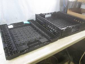 lot 161 image: (EW5) 2 Foldable Plastic Crates 24...