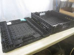 lot 162 image: (EW5) 2 Foldable Plastic Crates 24...