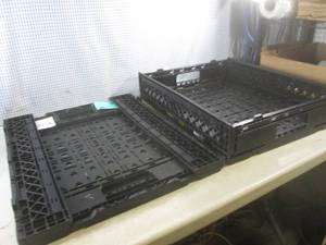 lot 163 image: (EW5) 2 Foldable Plastic Crates 24...