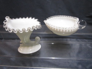 lot 37 image: Fenton Cornucopia & Nappy