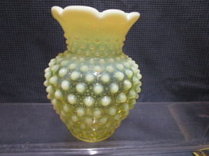 lot 61 image: Fenton Opalescent Hobnail Vase