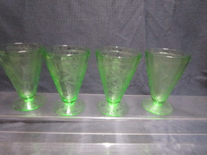 lot 78 image: Green Depr. Poinsettia Tumblers