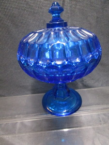 lot 115 image: Fenton Compote Bowl