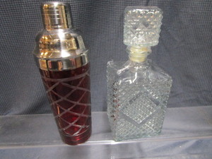 lot 144 image: Drink Shaker, Decanter